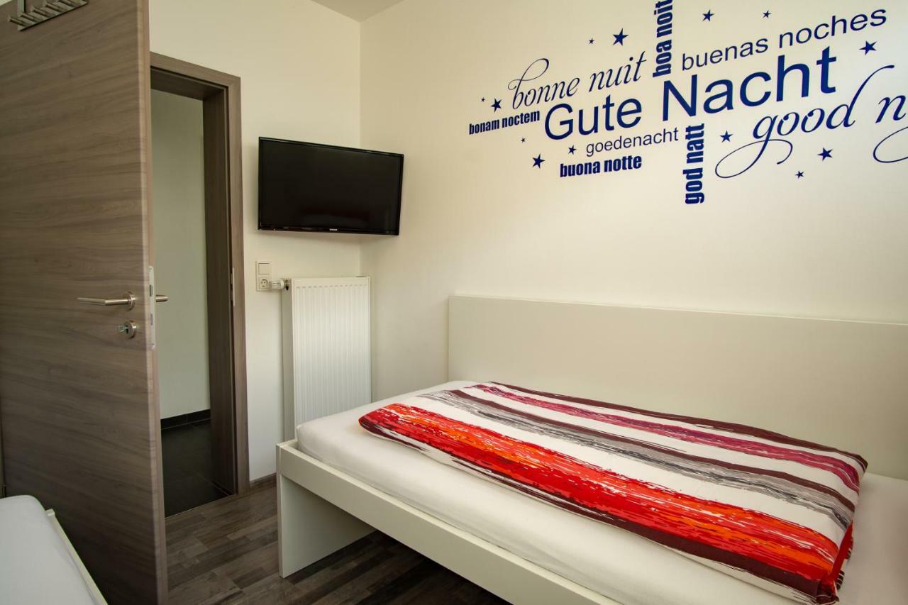 Ferienwohnung Dorfbrunnen Merzig Eksteriør billede